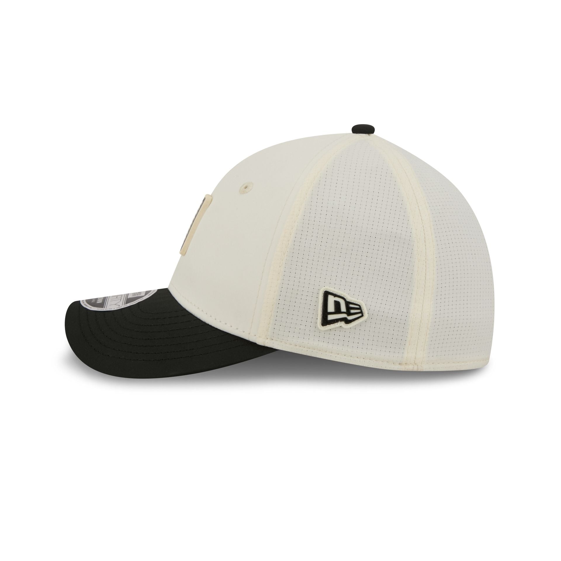 Las Vegas Raiders 2026 Training 39THIRTY M-Crown Stretch-Fit Hat